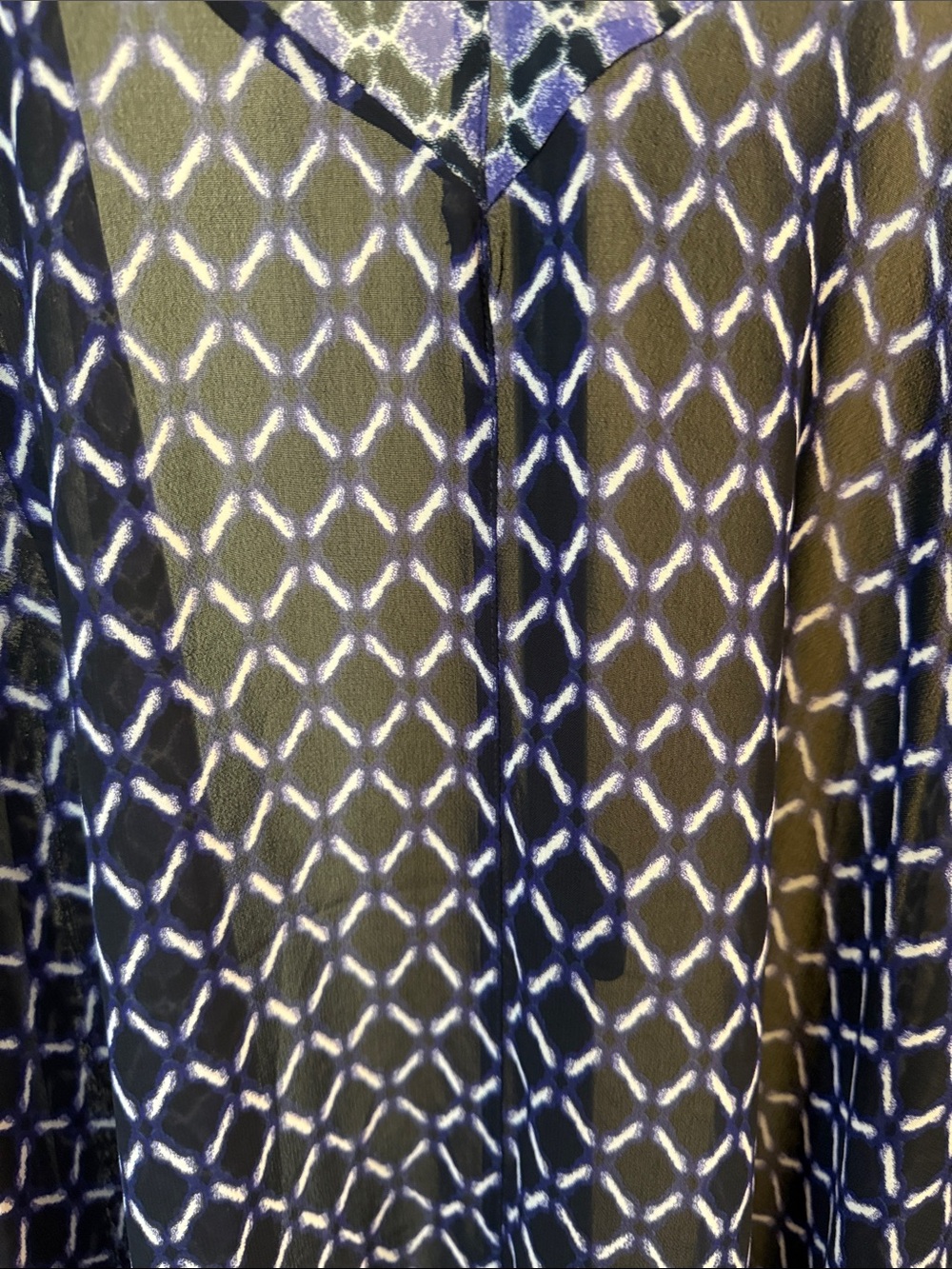 Catherines Purple and White Geometric Print Top - Picture 6 of 7